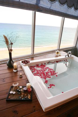 Bathroom, Chateau Beach Resort in Kenting