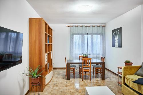 Rossi Apartment Free Parking - Marghera