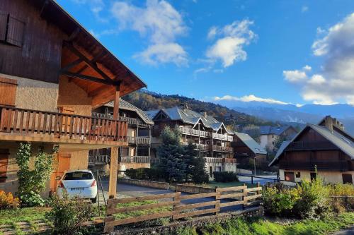 Joli nid de ski à La Salle-les-Alpes Serre Chevalier Villeneuve