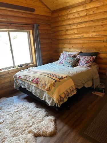 McDonald Cabin #2 next to YNP in Sphinx, USA