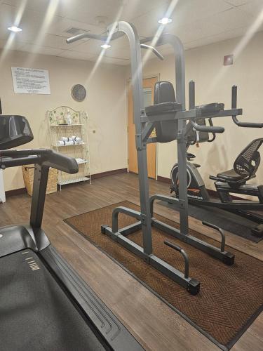 Ramada by Wyndham SeaTac Airport - image 12