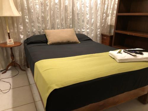 Single Room with Private External Bathroom image 3