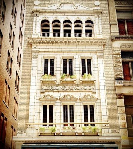 The Historic Lyric Penthouse with Private Rooftop