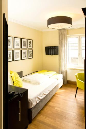1 twin bed