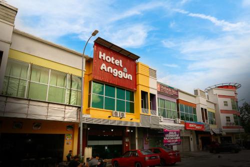 Swing & Pillows - Anggun Hotel Seri Iskandar, Ipoh, Сери-Искандар