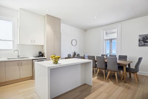 Létesítmények, Swainson at Del Monte in Henley Beach