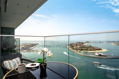 *Private Beach* Best Ocean View Emaar BeachFront, Дубай