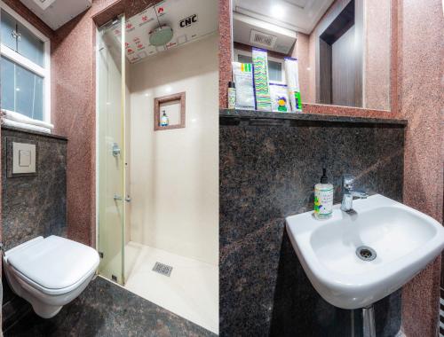 Standard Double Room image 1