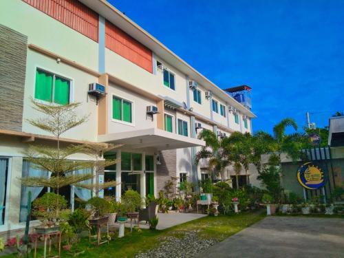 Exterior view, JJS Hotel and Resort in San Remigio