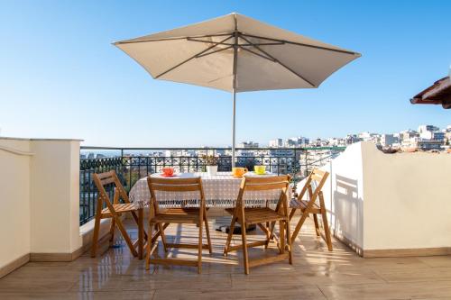 Sunset rooftop apartment