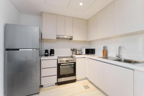 Maison Privee - Exquisite Apt on Yas Island cls to ALL attractions photo 2