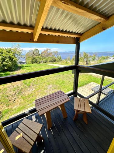 Ocean Breeze Tiny House - Ocean and Lake View in Mallacoota