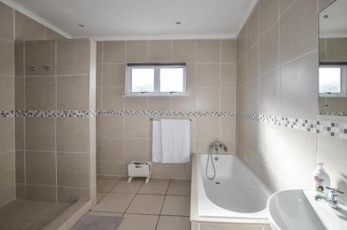 9 on Dolfyn, Yzerfontein (foto 8)