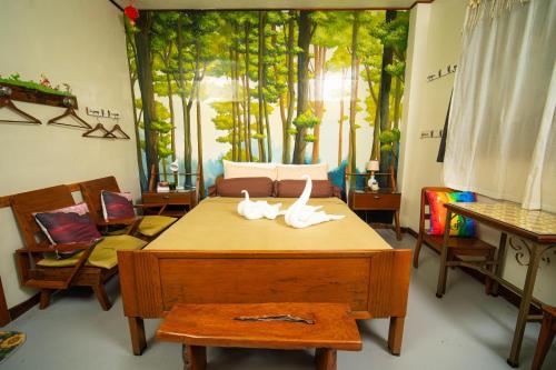 Antonio's Bed and Breakfast Hotel near Rizal Beach