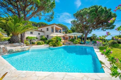 Superbe villa avec piscine et vue mer - Villa Capella - Location, gîte - La Croix-Valmer