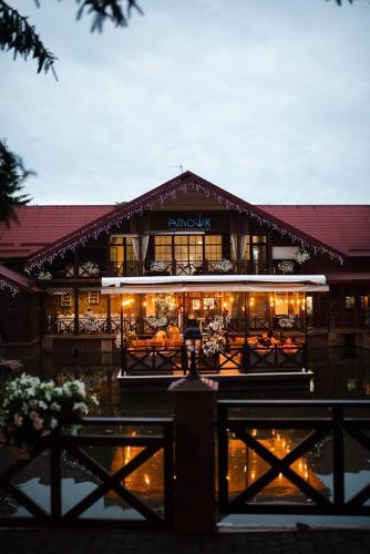 Vik-Jan - image 2