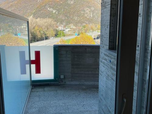 Camera tripla, accessibile
