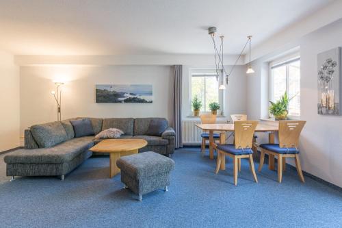 One-Bedroom Apartment with Balcony