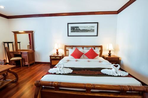 Royal Crown Hotel Siem Reap photo 1