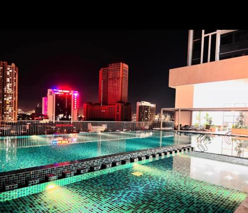 Wabi-Wood  KLCC View Suites <5min to TRX KLCC - image 14
