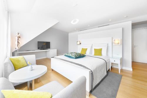 1 queen bed