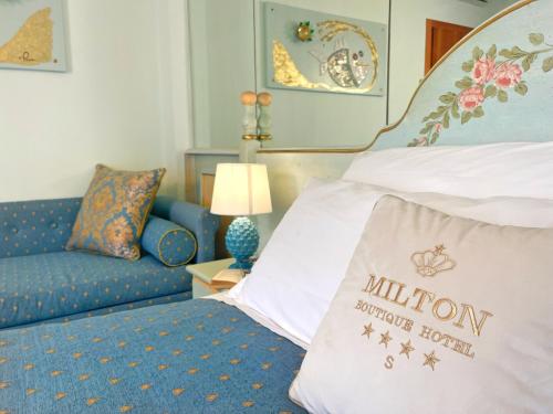 Superior Double Room image 10