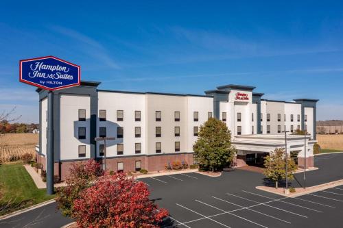 Hampton Inn&Suites Muncie - Hotel