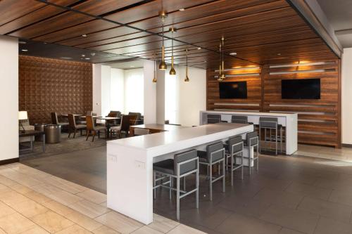 Photo - Hampton Inn San Jose Cherry Ave, CA