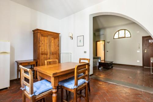 Servi 39 - Innocenti - image 11