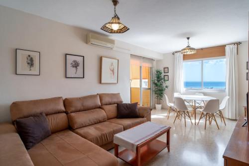 Desayuno con vistas, parking privado terraza - Apartment - Cala del Moral