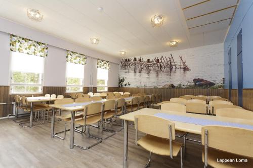 Banketu zāle, LappeanLohi in Naamijoki