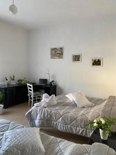  Casa Vacanza Lilia vicino la Stazione e Caserma in Foligno