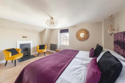 Darcys' Pride, Bath