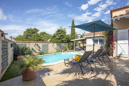 Villa T5 avec piscine privée proche plage et commerces - 8CERIS10