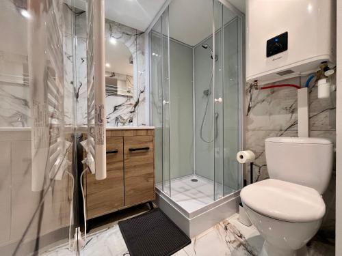 Suite Mael - Appartement 4 Personnes - Check In H24 & Wifi - Lyon