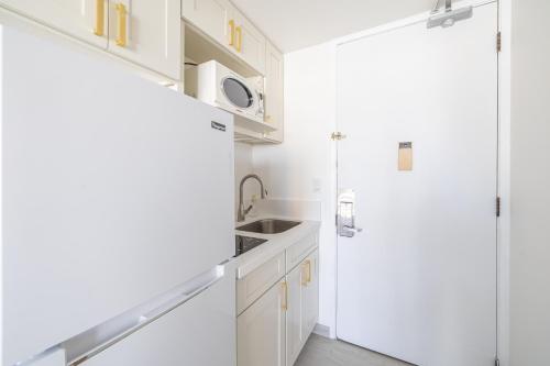 Stylish, Newly Renovated Studio Near Waikiki Beach!, Honolulu (foto 10)