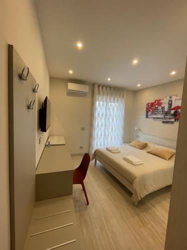 Ro&Ro Napoli luxury rooms, Naples