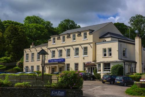 Newby Bridge Hotel