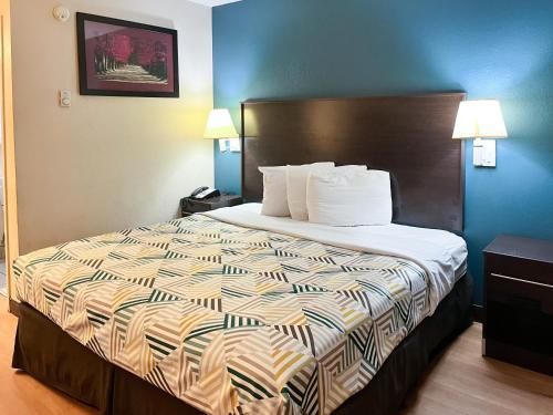 Red Roof Inn Shreveport - image 12