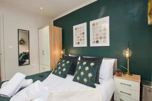 Beautiful 1 Bedroom Flat in Leeds - Sleeps 4, Leeds (Foto 11)