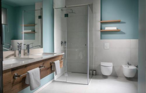 Two-Bedroom Apartment image 3
