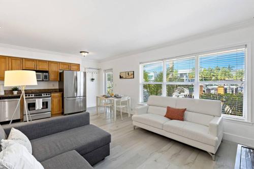 Las Olas Blvd Exclusive Apt with waterview in Fort Lauderdale, USA