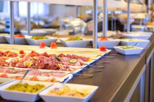 Hotel am Karlstor - image 10