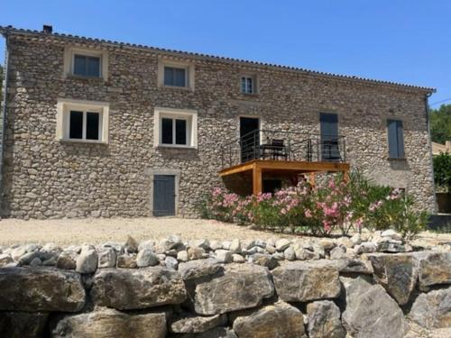 Lodge Provençale (Lodge Provencale) in Plaisians