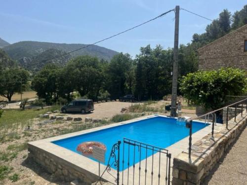 Lodge Provençale (Lodge Provencale) in Plaisians