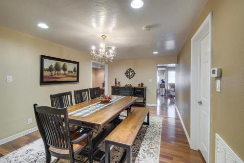 Peaceful Artesia Vacation Rental with Orchard Views! in 阿蒂西亞