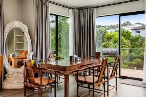 Grand Retreat with spa pool and parking, Auckland (zdjęcie 5)