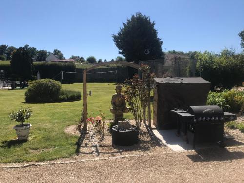 Gite du Domaine de La Reine Blanche in 克隆格维河畔克里克托