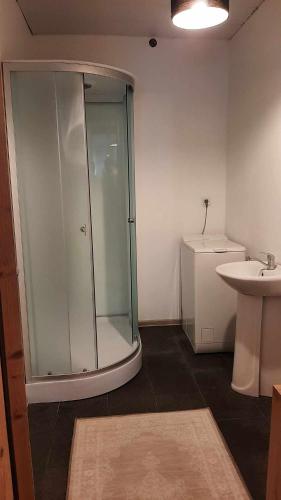 House with spacious garden and a simple sauna, Põltsamaa (Foto 9)