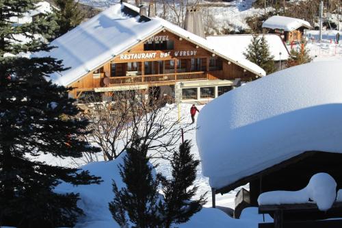 Hôtel Restaurant U'Fredy - Hôtel - La Clusaz